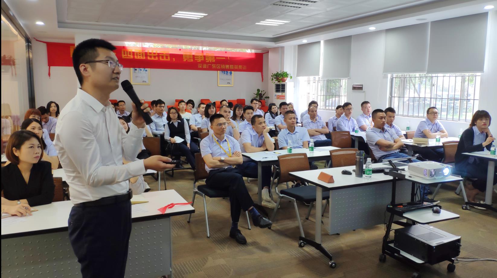 培訓(xùn)現(xiàn)場(chǎng)1 培訓(xùn)現(xiàn)場(chǎng)1