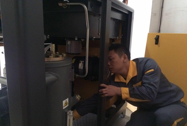 螺桿空壓機漏油不可忽視，預防診斷是關(guān)鍵！